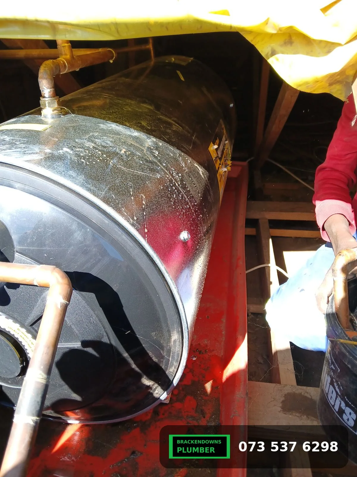 Brackendowns Plumber geyser repair technician
